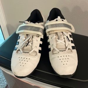 Adidas women’s lifters size 7
